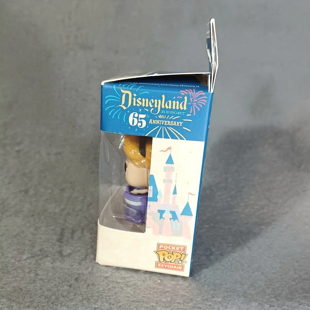 Pocket Pop! Keychain Alice‎ The Mad Tea Party Disneyland 65 Anniversary Funko